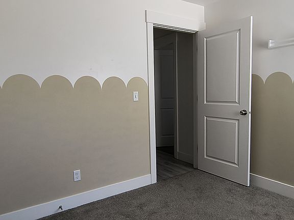 2nd image of 5801 Wildrose Ave #B