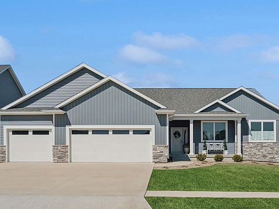 2nd image of 2709 Arbor Ridge Rd