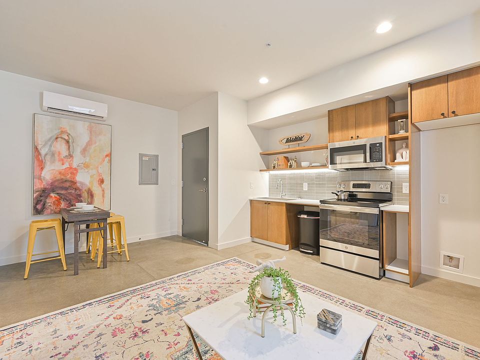 1st image of 1125 NW 26th St #206A