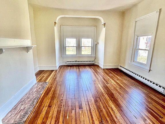 2nd image of 4700 Wayne Ave #2F
