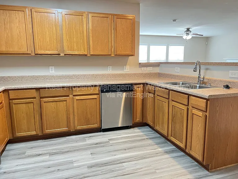 3790 Burtons Barn St — Photo 11