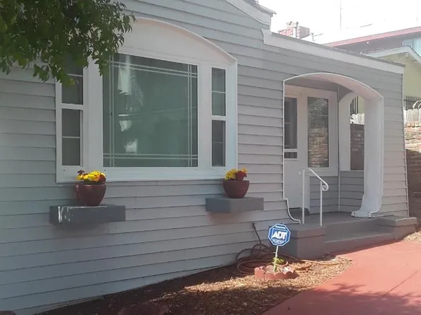 5345 Trask St, Oakland, CA 94601