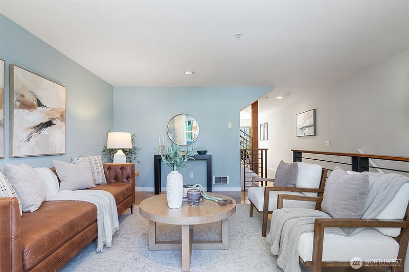 5th image of 8504 29th Avenue NW