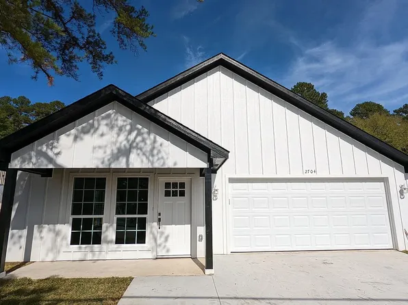 2704 Calloway Rd, Tyler, TX 75707
