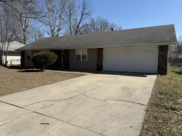 3332 S Robberson Ave, Springfield, MO 65807