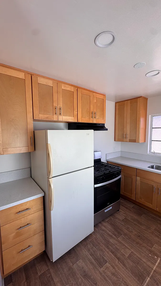 Building Photo - 4143 44th St #5