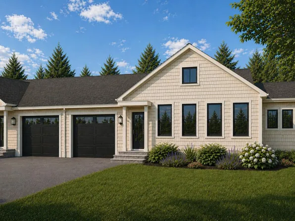 28 Blue Meadow Way #17, Cape Elizabeth, ME 04107
