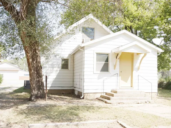 709 E Main St, Towanda, KS 67144