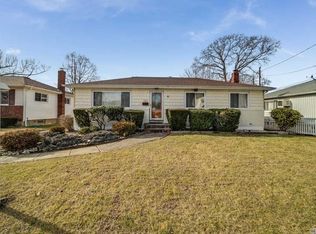 1022 Owasco Rd, West Hempstead, NY 11552