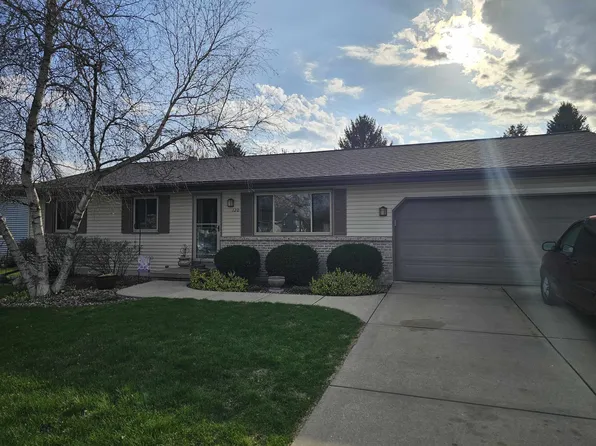 120 Teddy St, Brooklyn, WI 53521