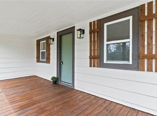 1800 E Morgan Rd, Independence, MO 64050