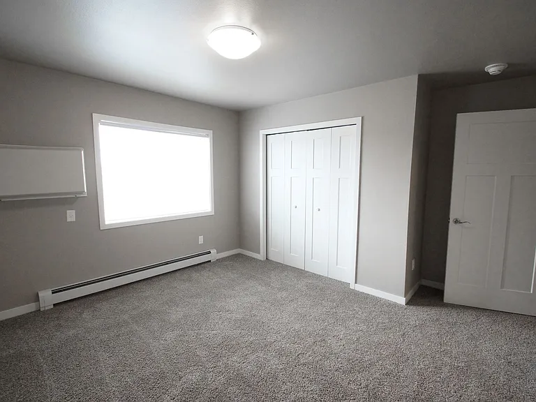 Westdale Apartments — Photo 9