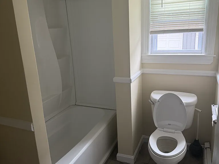 14-16 Monticello St #1A — Photo 9