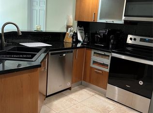 201 Golden Isles Dr APT 210, Hallandale Beach, FL 33009
