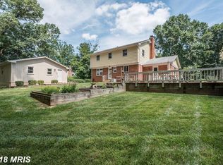 12010 Wayland St, Oakton, VA 22124
