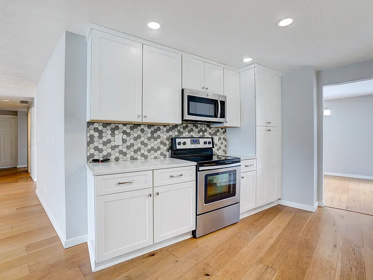 8290 W Amherst Dr — Photo 6