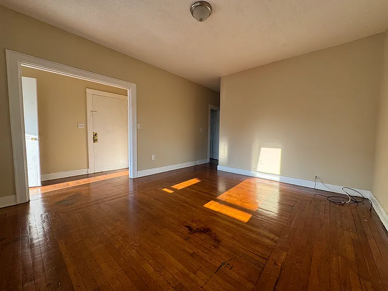 134-3 Magnolia St #3C — Photo 13