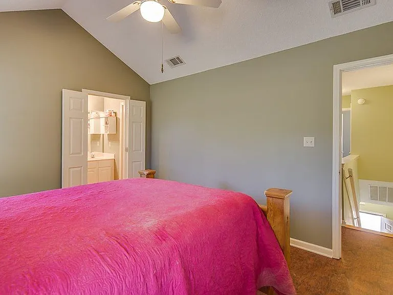 7814 Brady Hollow Cv — Photo 19