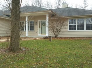 349 49th St, Caledonia, WI 53108