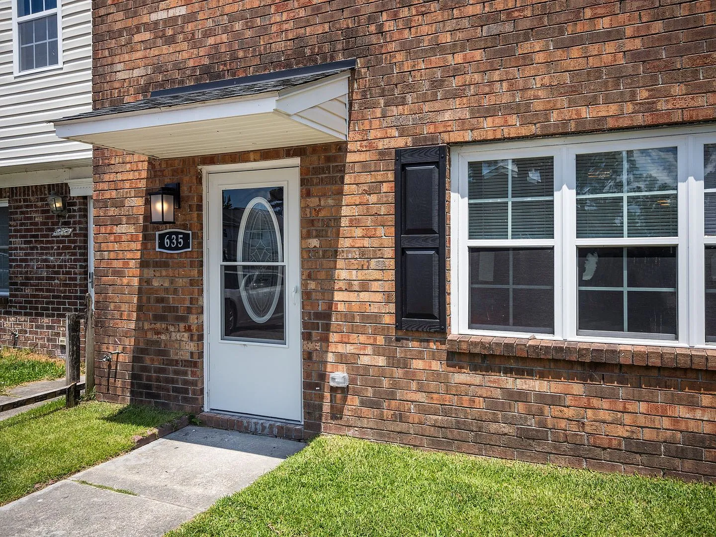 Welcome to Myrtlewood Circle! — Photo 2