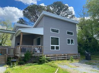 930 Albert St, Winston Salem, NC 27101