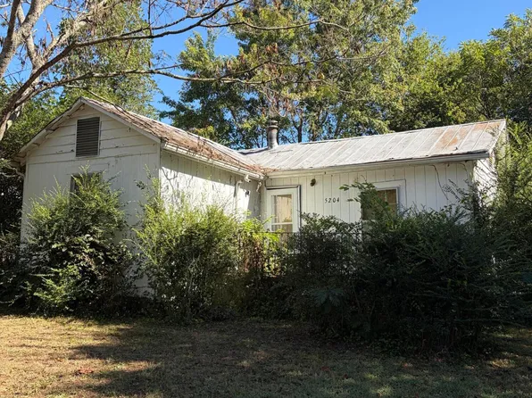 5204 Murphy Rd, Knoxville, TN 37918