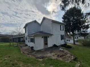 39 Walnut Ave, Dunbar, PA 15431