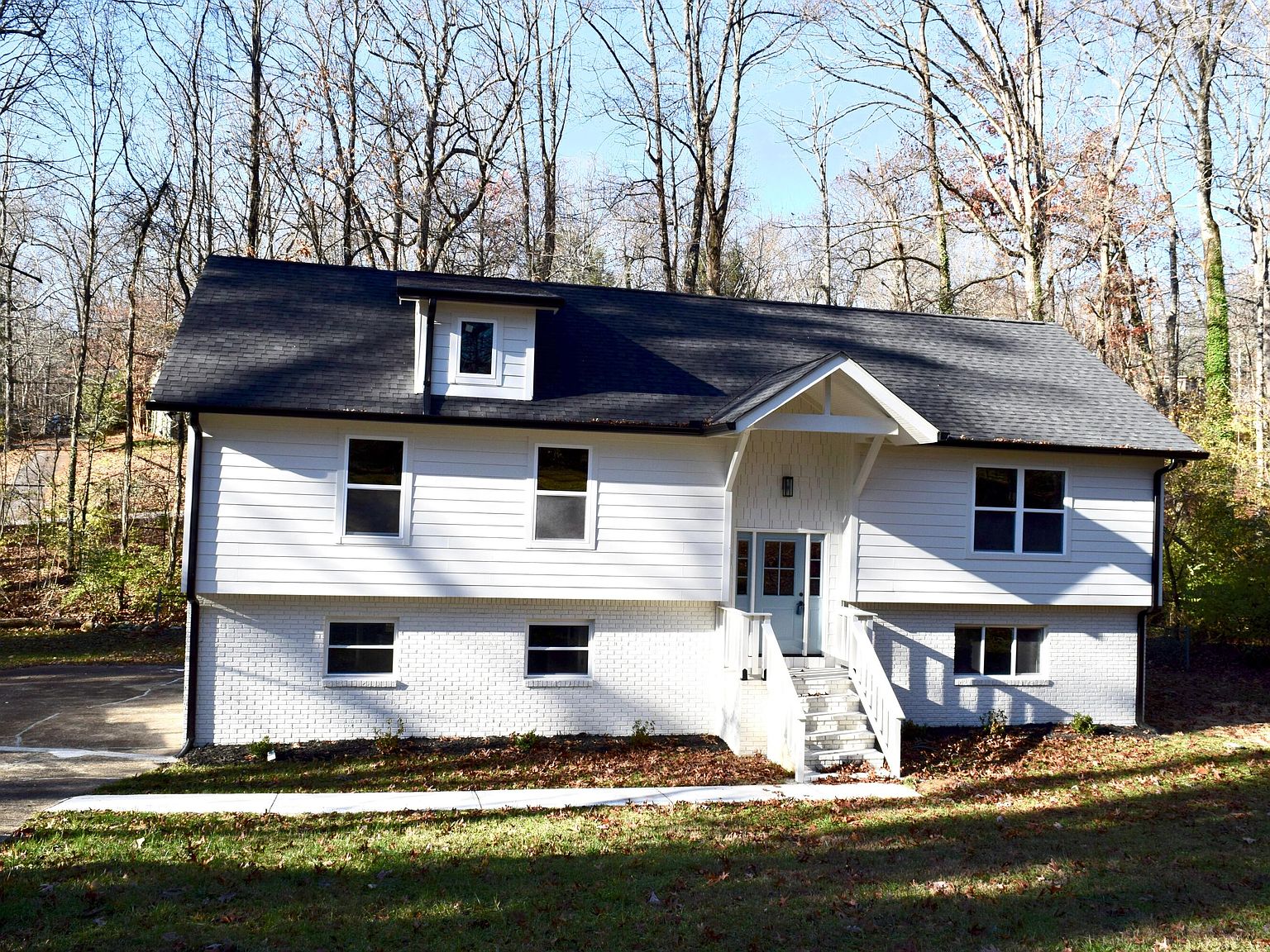 1305 Aswan Dr, Signal Mountain, TN 37377 Zillow