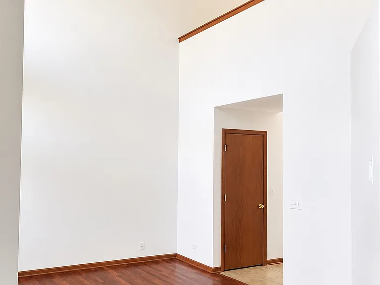 9505 Rainsford Dr — Photo 10