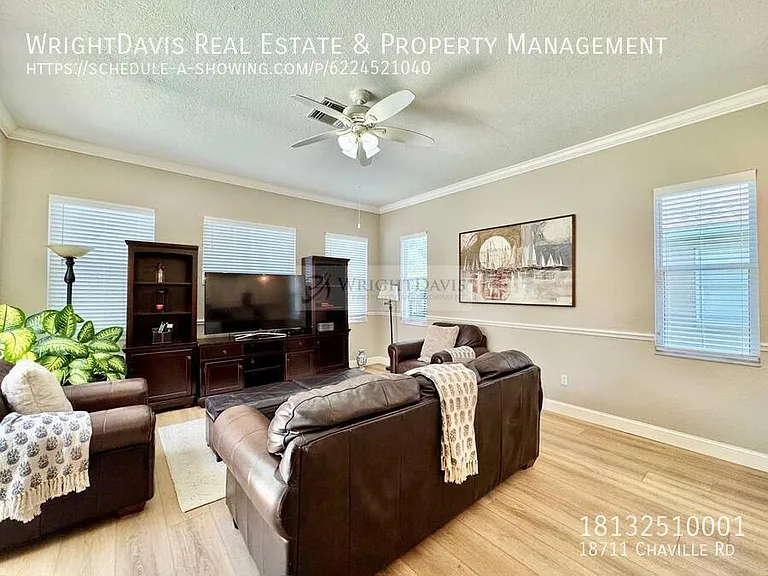 18711 Chaville Rd — Photo 27