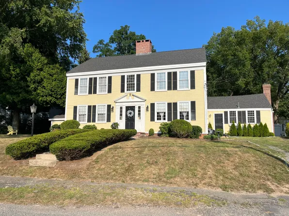 132 Main Street, Sandwich, MA 02563