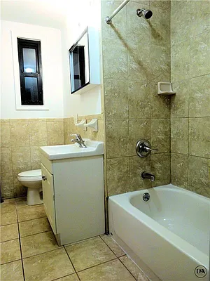 Rented by DSA Realty | media 58