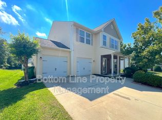 2602 Impatien Dr, Charlotte, NC 28215
