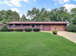 2726 Edgemont Ave, Waterloo, IA 50702