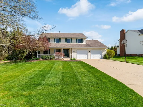 6539 Lynleigh Cir NW, Canton, OH 44708