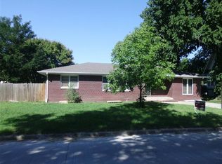 615 N D St, Herington, KS 67449