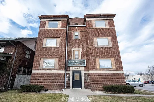 2060 N Delaware St Photo 1