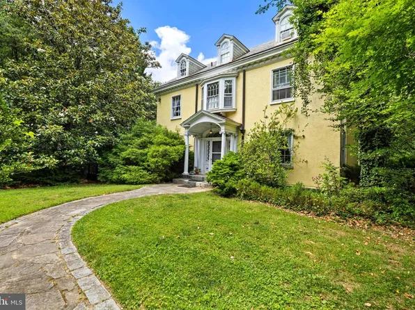 902 W Northern Pkwy, Baltimore, MD 21210