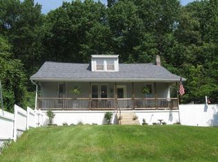 1815 Liggett Ave, Reading, PA 19607