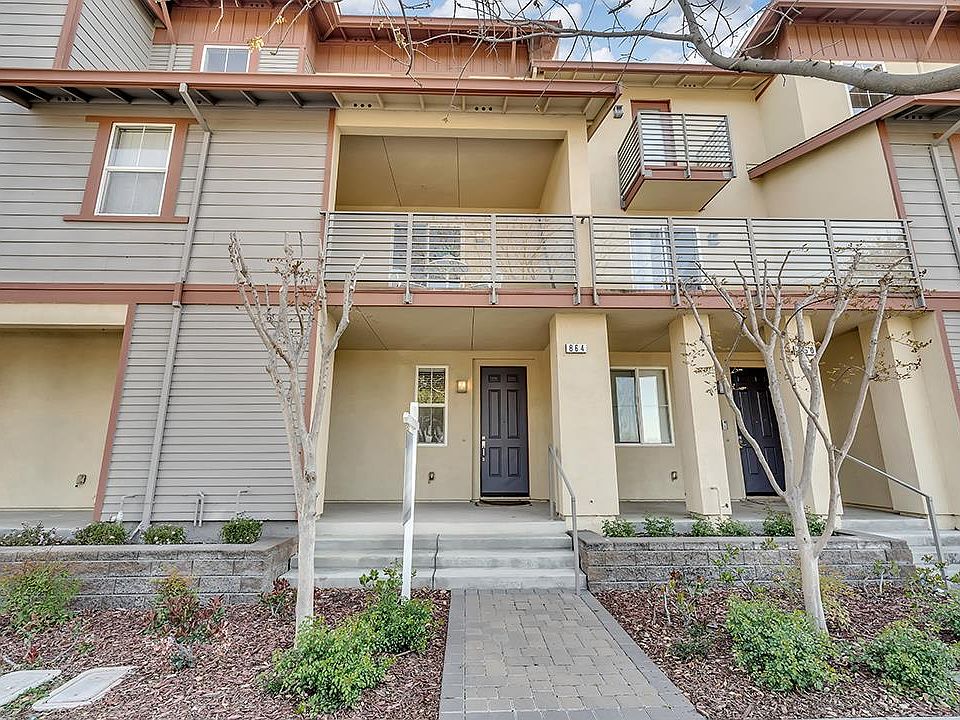 1st image of 864 N 8th St