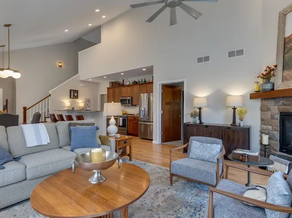 4242 Cortland Court, Windsor, WI 53598