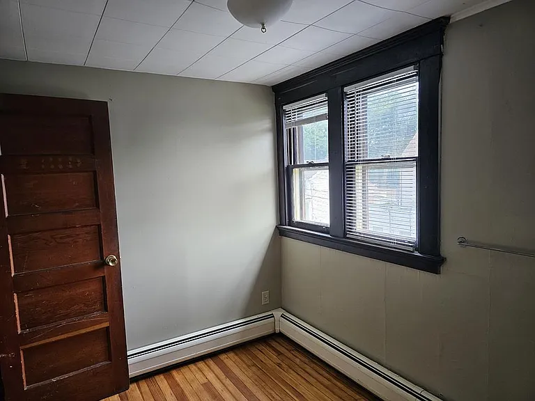 169 Winchester Ave #3 — Photo 12