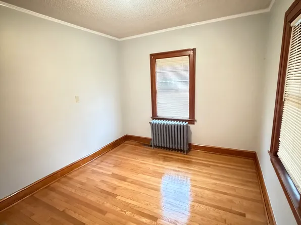 23 Harbison Ave Floor 2, Hartford, CT 06106