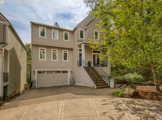 3546 SW Arnold St, Portland, OR 97219