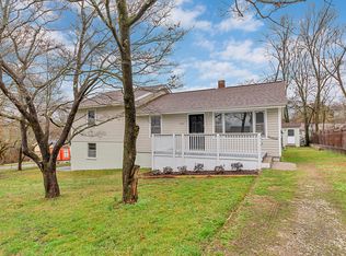 1105 Payne Rd, Knoxville, TN 37914