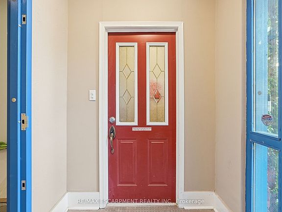 5th image of 191 James St S Floor 3