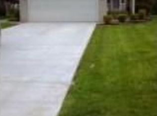 412 Shortridge Ave, Rochester Hills, MI 48307