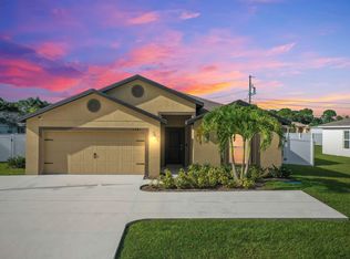 1381 SW Paar Dr, Port Saint Lucie, FL 34984