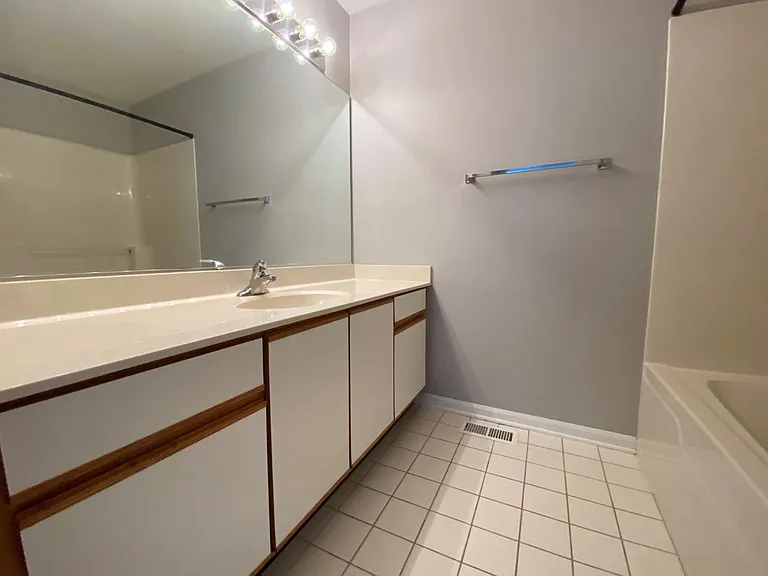4808 Prestwick Pl — Photo 18
