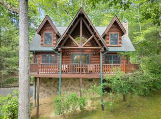1529 Oldham Springs Way, Sevierville, TN 37876